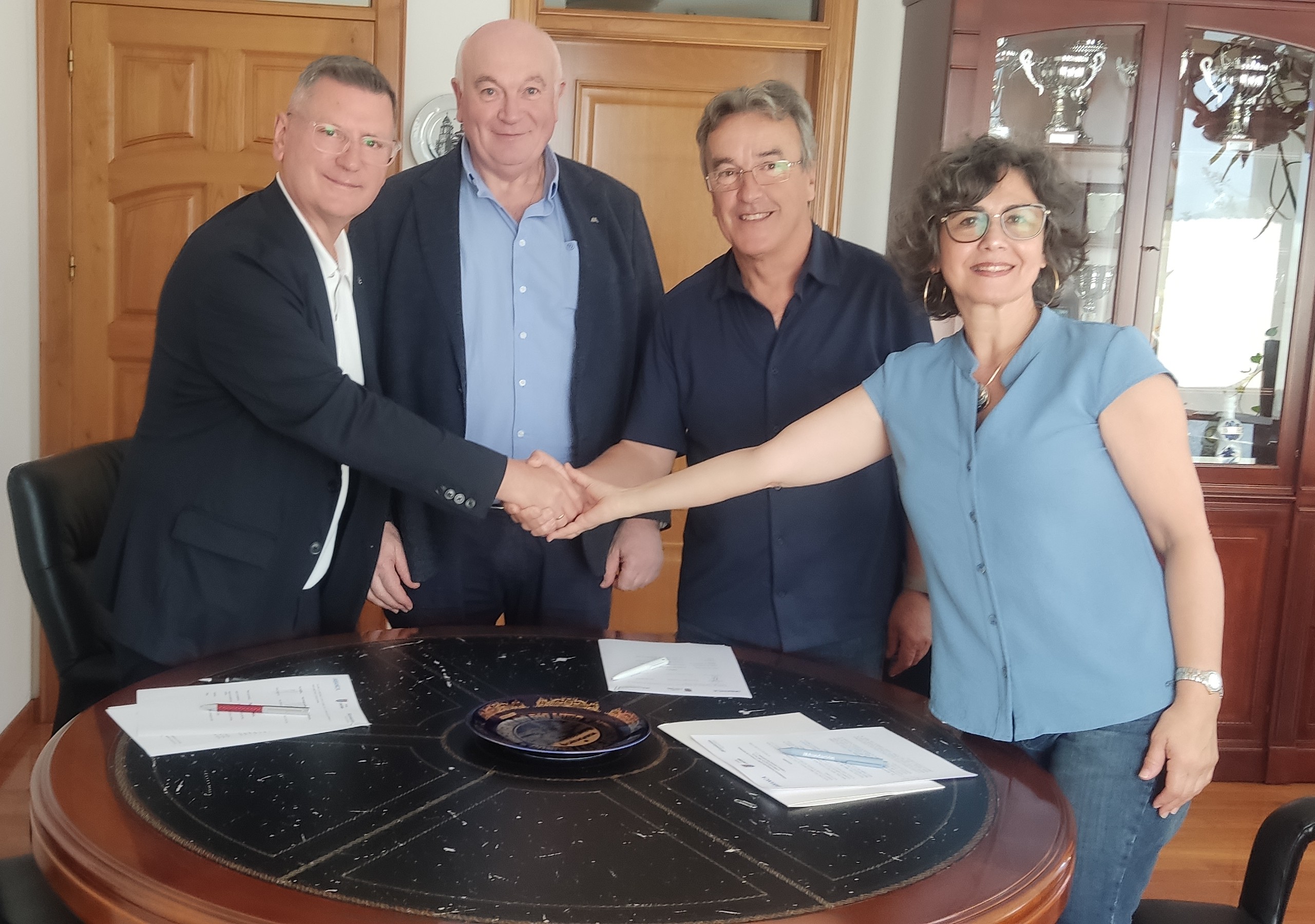 ABANCA, Afundación y el Concello de Pastoriza firman un convenio de colaboración para realizar la exposición «Fauna esencial»